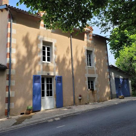 Maison De Vacances Asnieres-sur-Blour Exterior photo